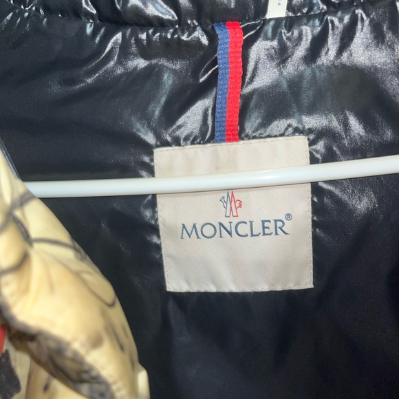 Caille Floral Butterfly Print Moncler Jacket - Picture 8 of 10